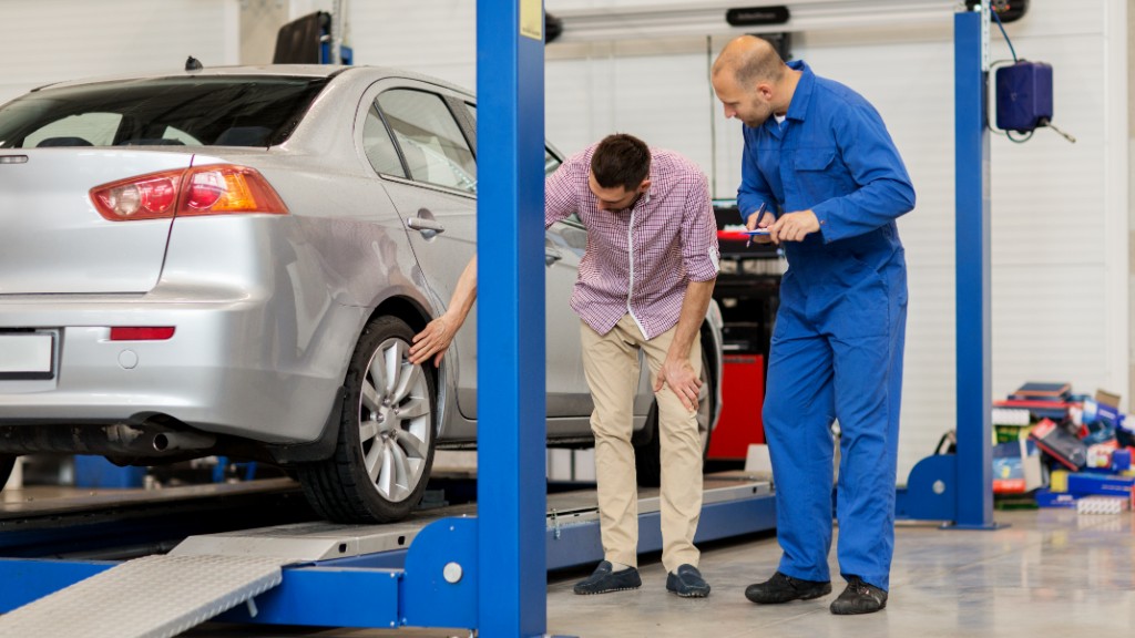 Car servicing at Pickwell Auto Centre, Reading